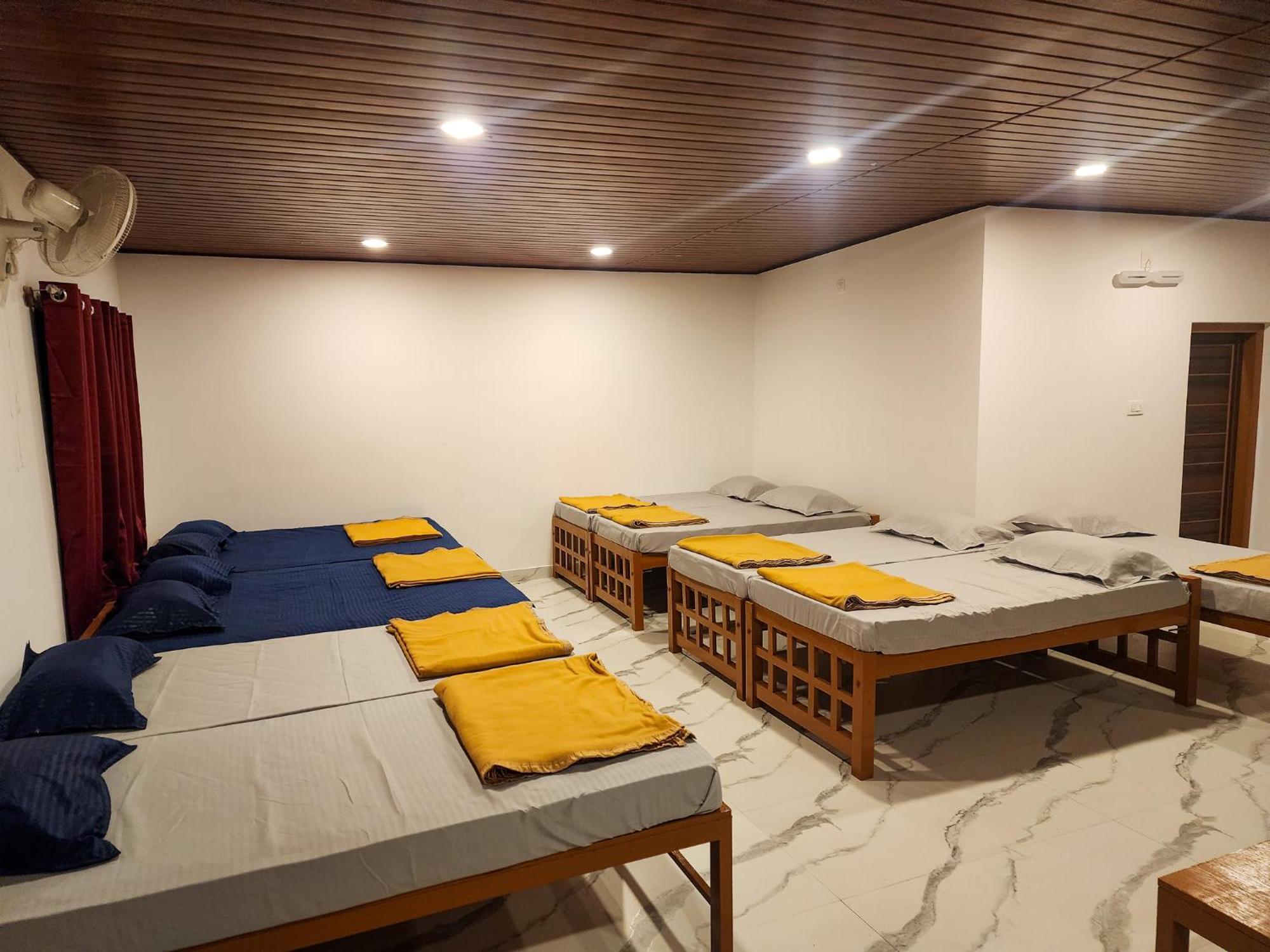 Celestial Heights Homestay Kurchi Екстер'єр фото