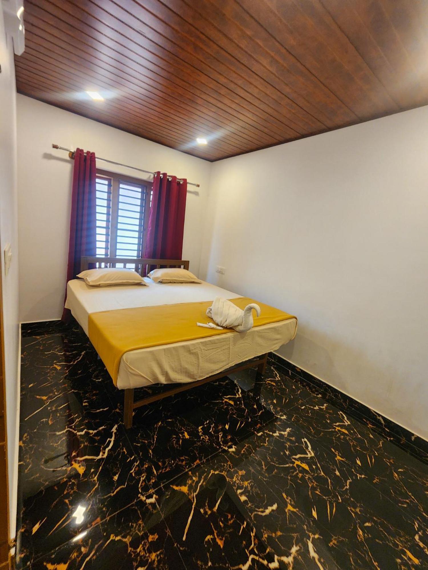 Celestial Heights Homestay Kurchi Екстер'єр фото